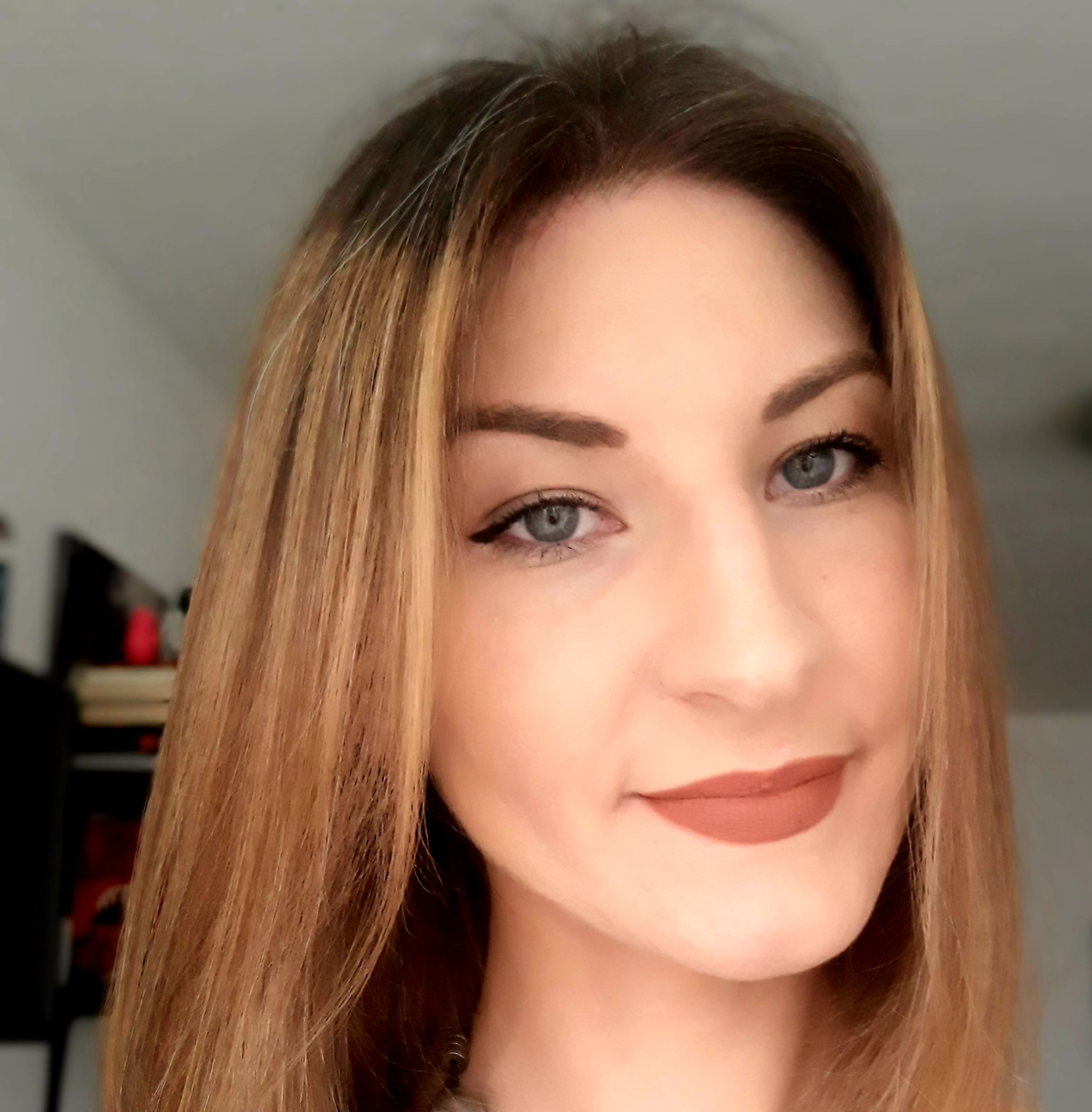 Alexandra Elizabeth Lopanov