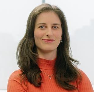 Madalina Vinaga